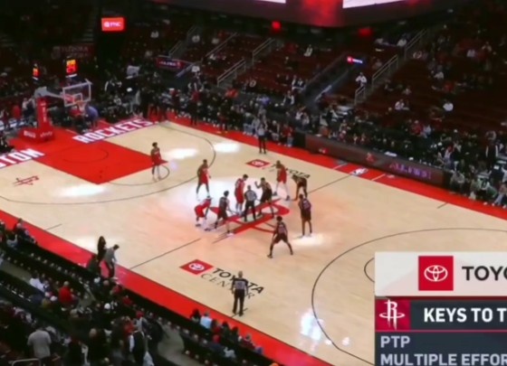 开云入口注册-啥情况？火箭主场观众席空位不少 但杜兰特&amp;申京本场都首发出战